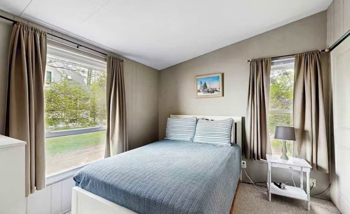 Photo of Bedroom in Malletts Bay