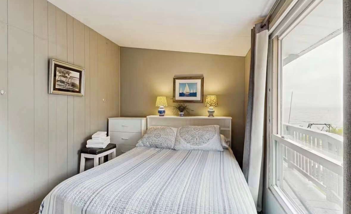 Photo of Bedroom in Malletts Bay
