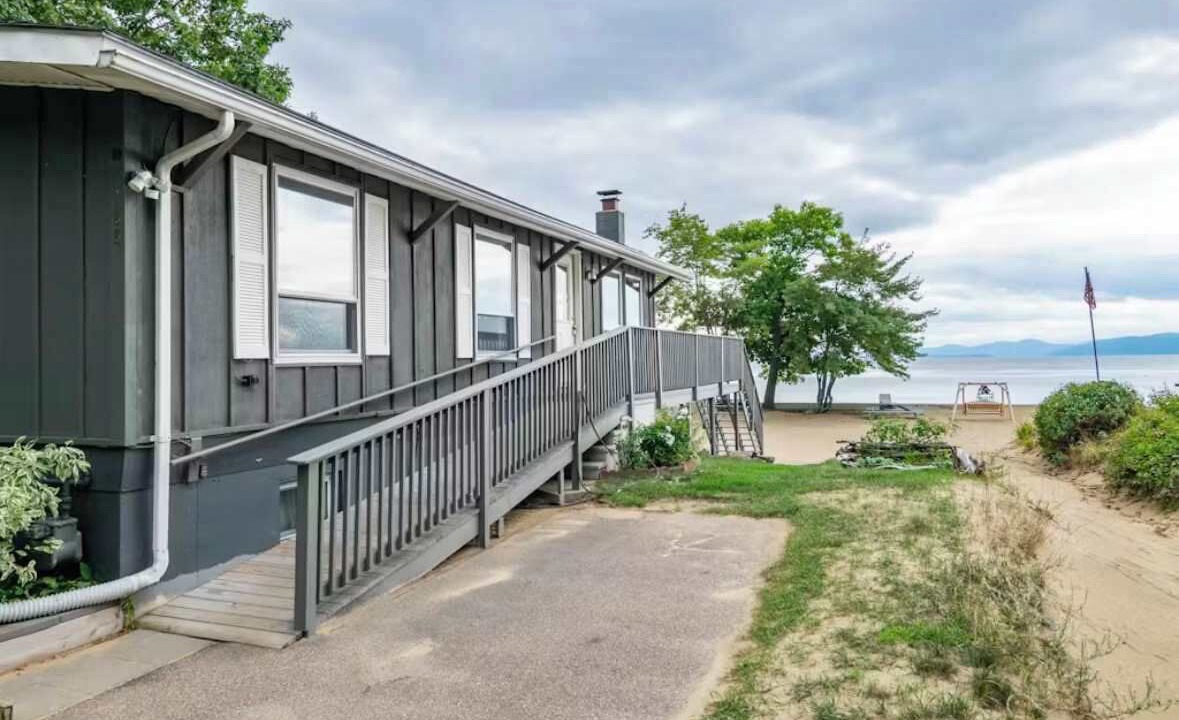 Photo of Outdoor in Malletts Bay