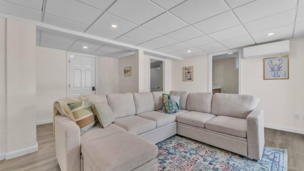 Photo of Livingroom in North Chatham