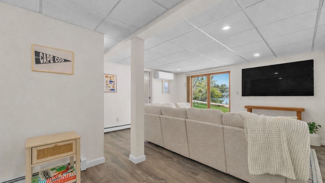 Photo of Livingroom in North Chatham