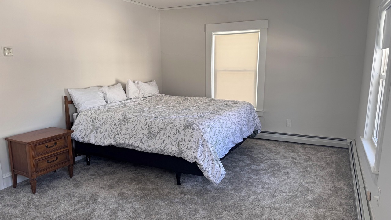 Photo of Bedroom in Duxbury