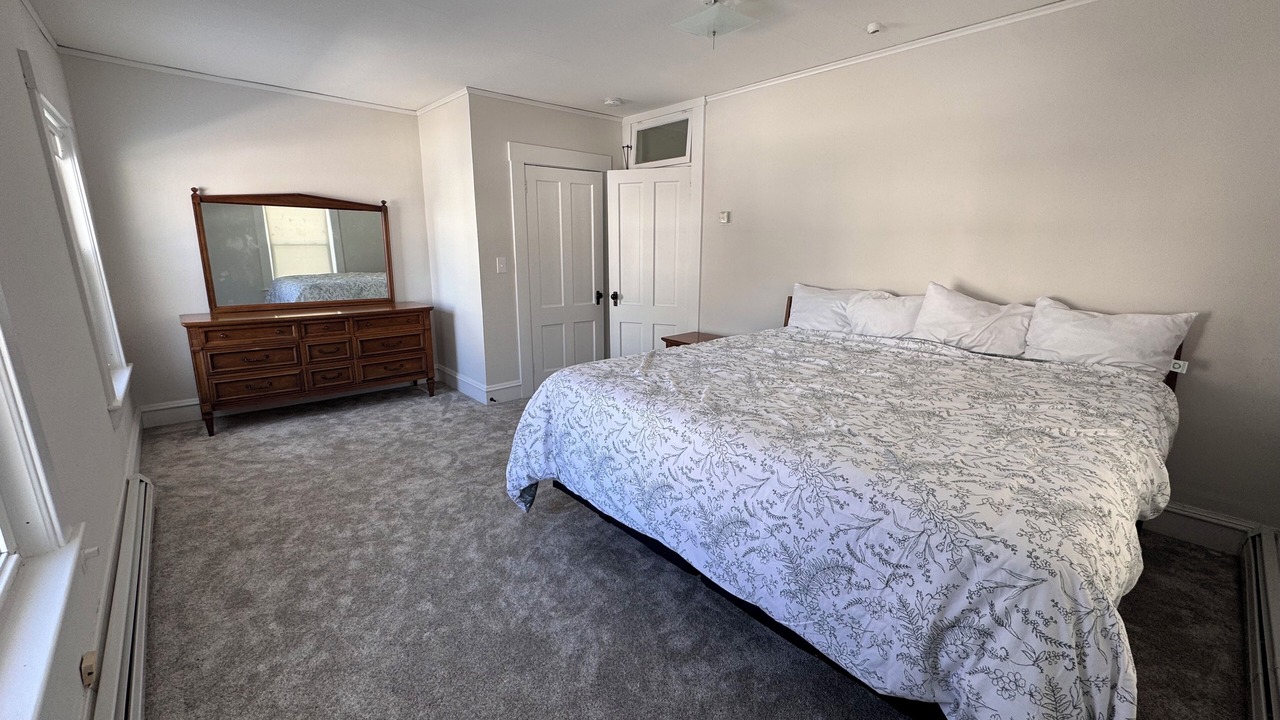 Photo of Bedroom in Duxbury