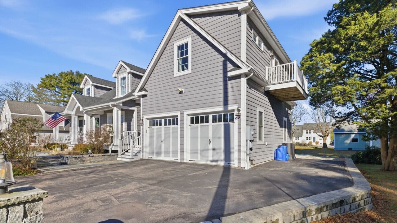 Photo of Outdoor in Mystic - New London