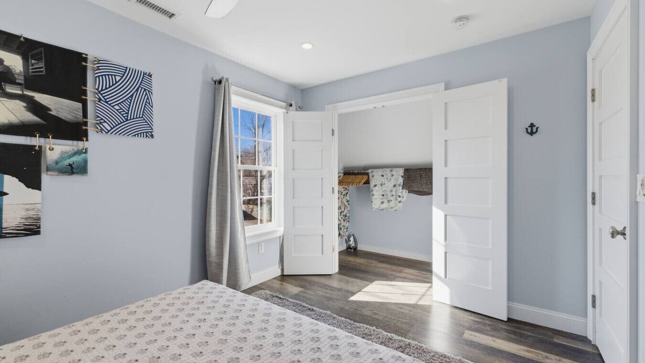 Photo of Bedroom in Mystic - New London