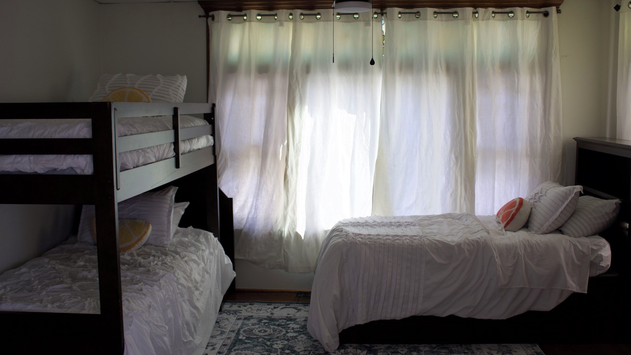 Photo of Bedroom in Melrose Park