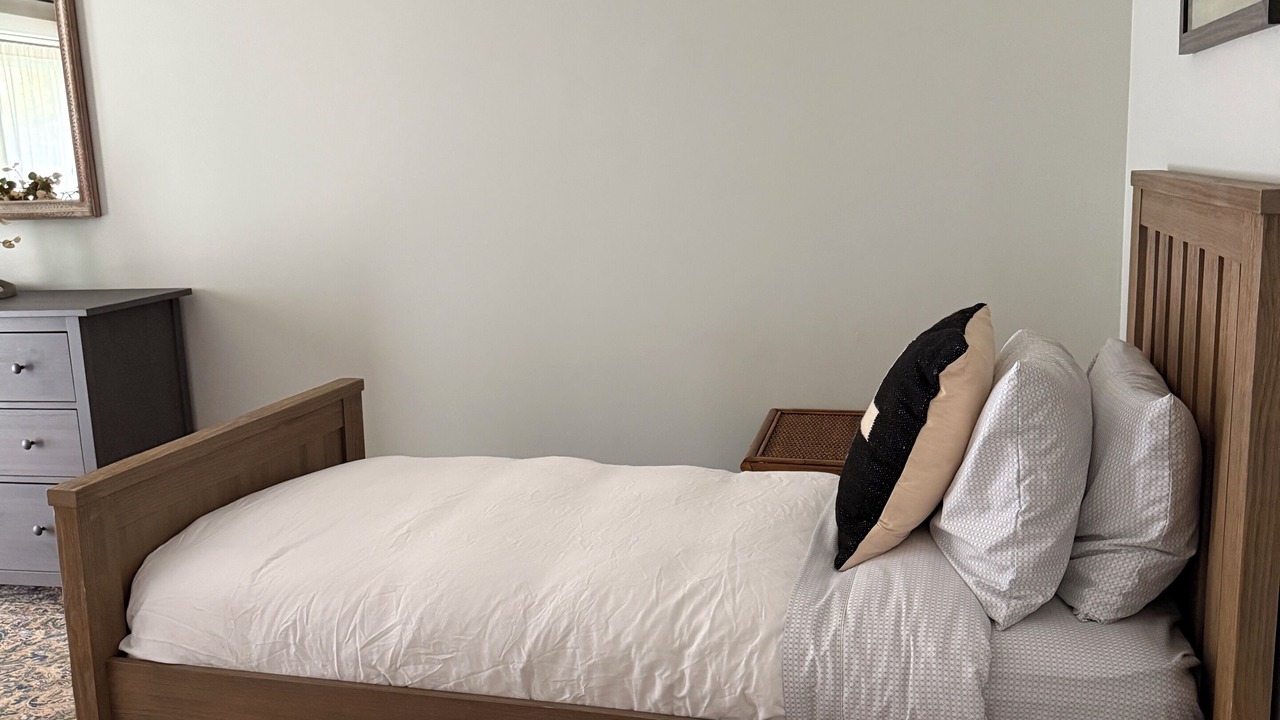 Photo of Bedroom in Lakeside