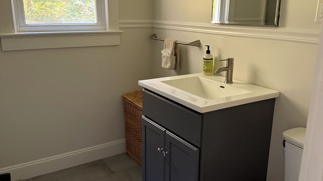 Photo of Bathroom in Lakeside