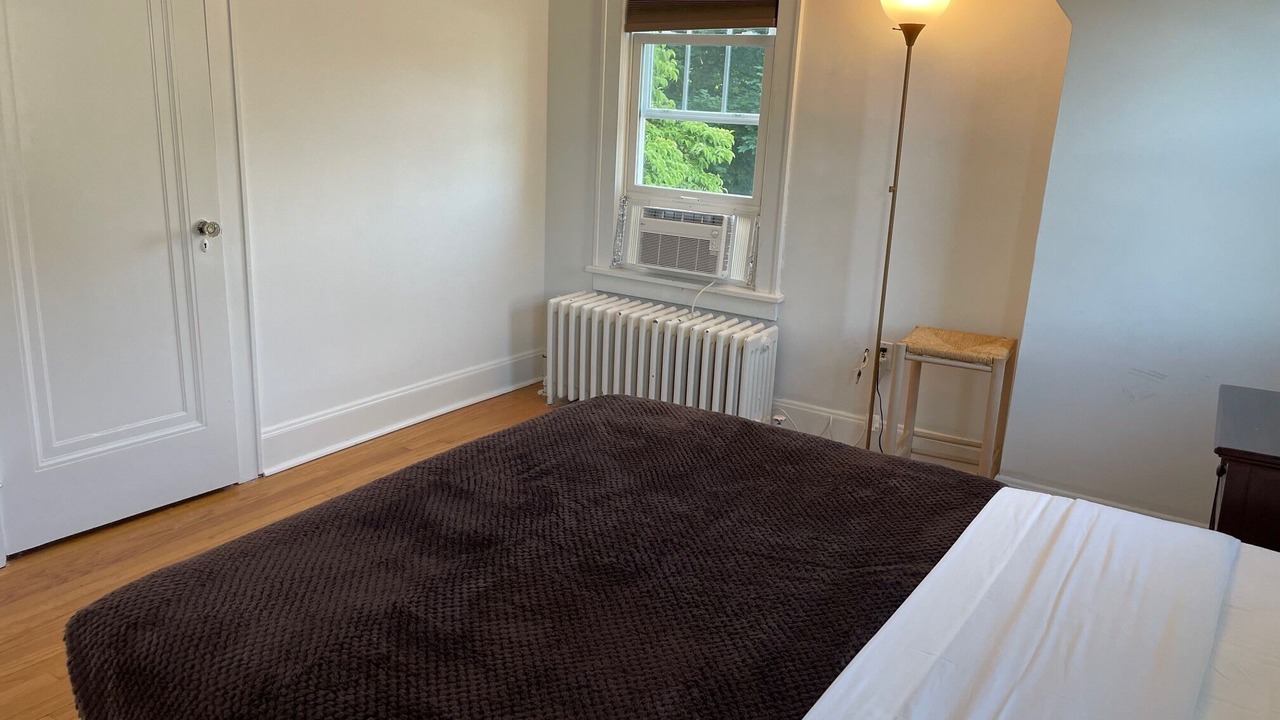 Photo of Bedroom in Norwalk