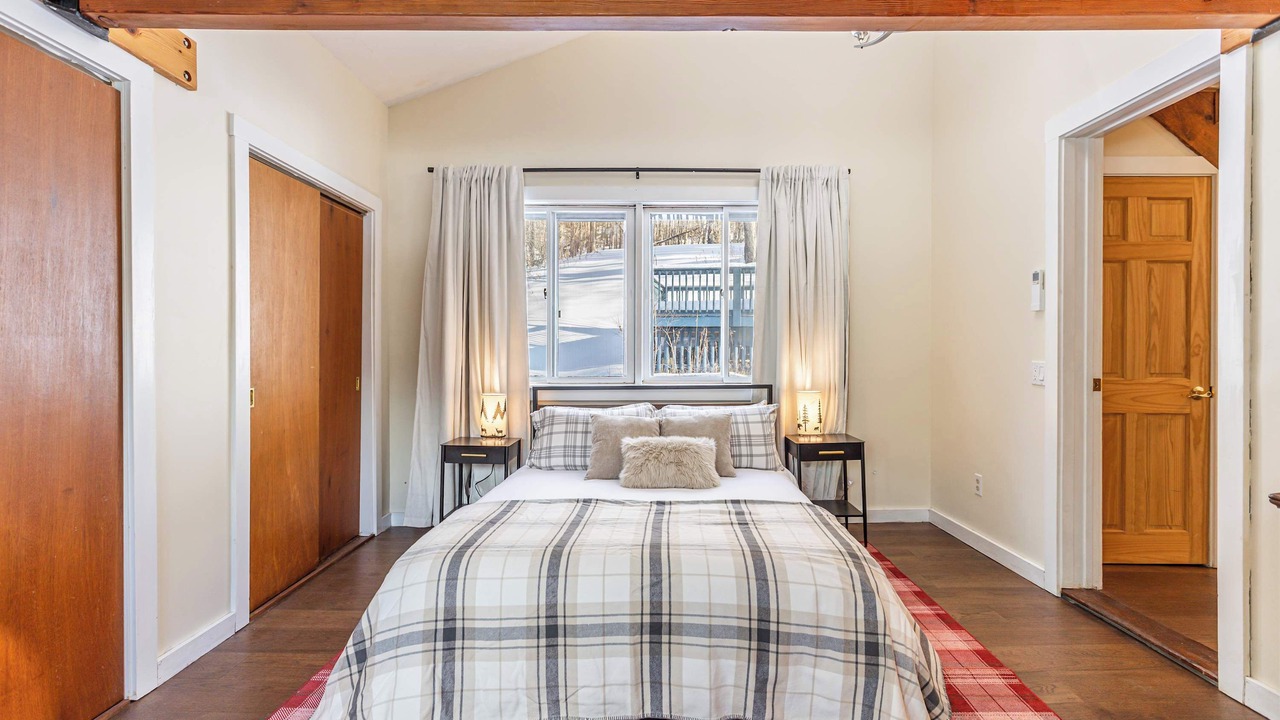 Photo of Bedroom in Bridgewater Corners