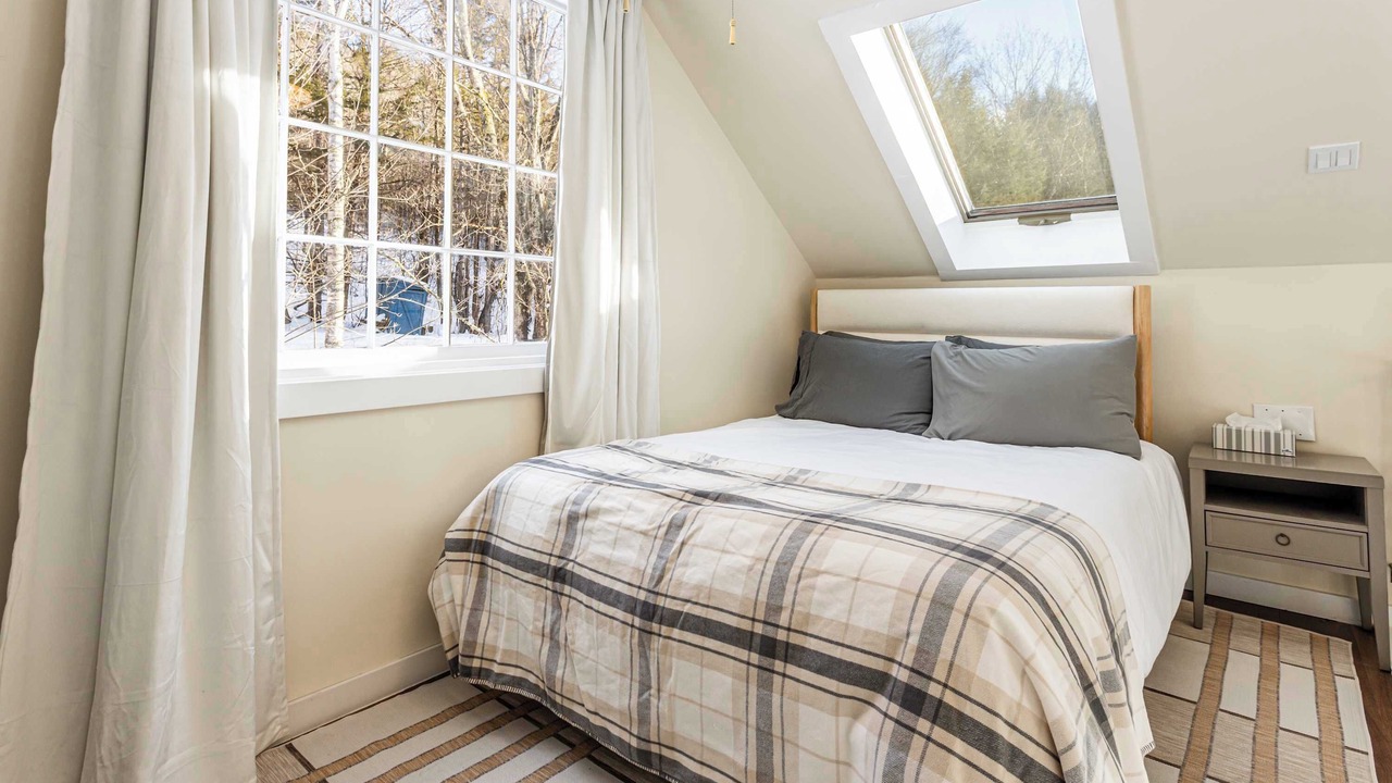 Photo of Bedroom in Bridgewater Corners