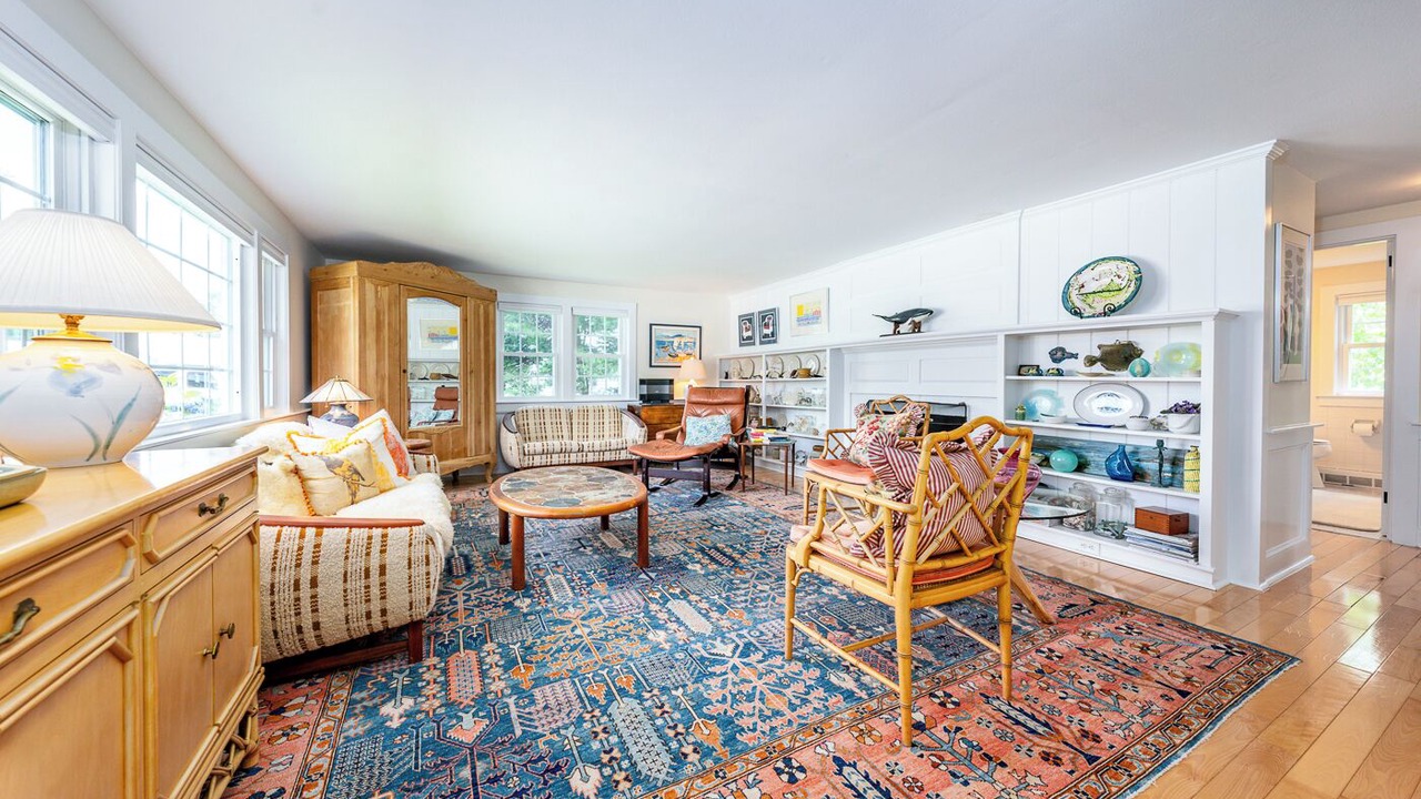 Photo of Livingroom in West Dennis