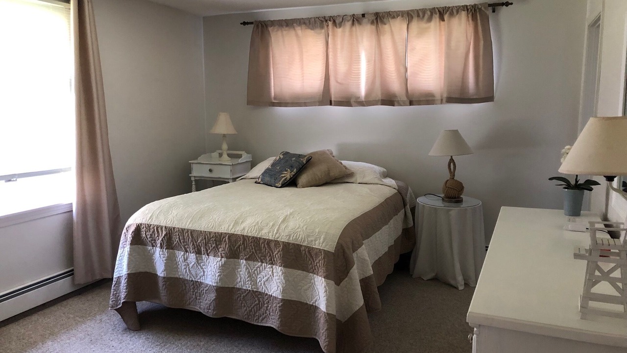 Photo of Bedroom in Narragansett