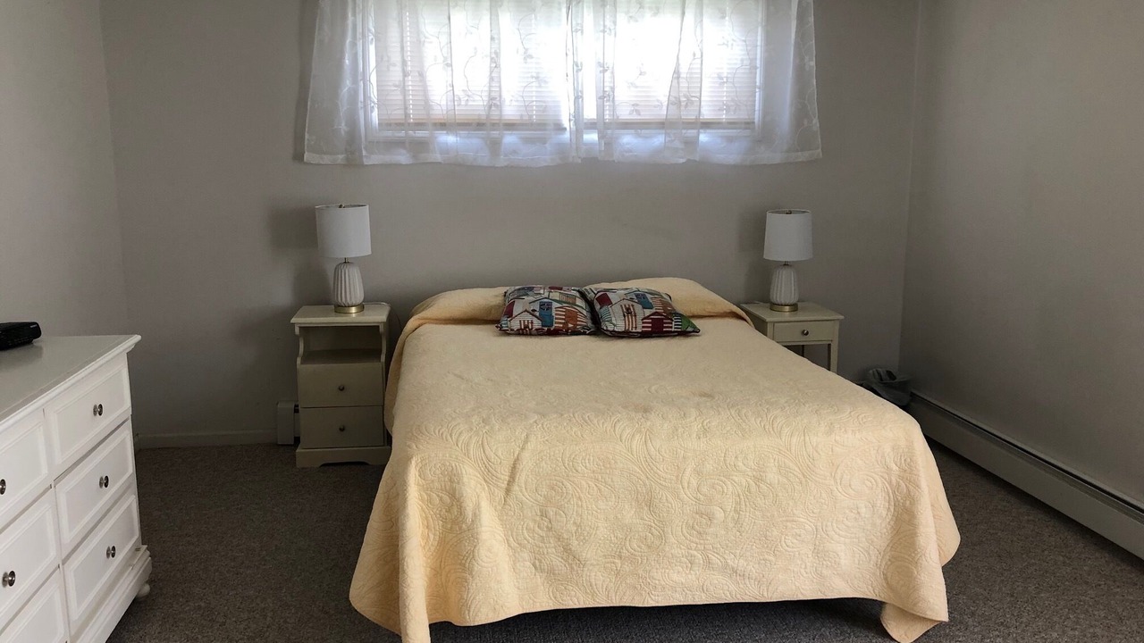 Photo of Bedroom in Narragansett
