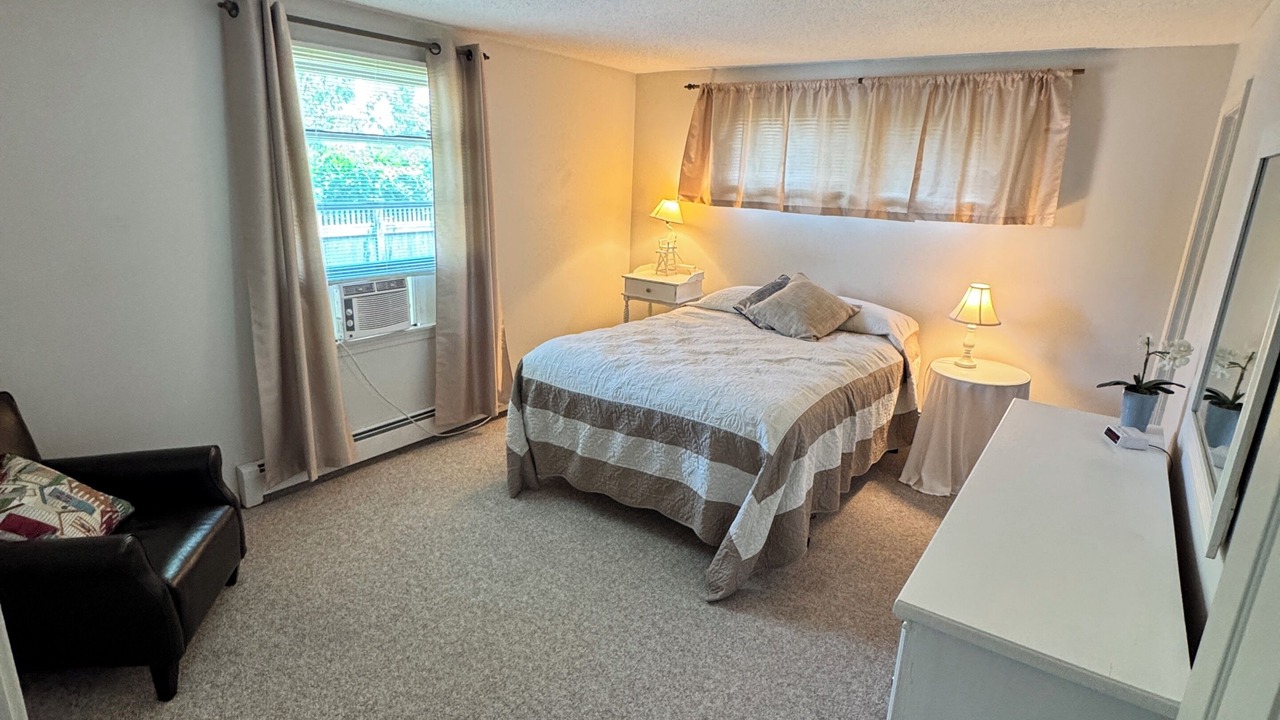 Photo of Bedroom in Narragansett