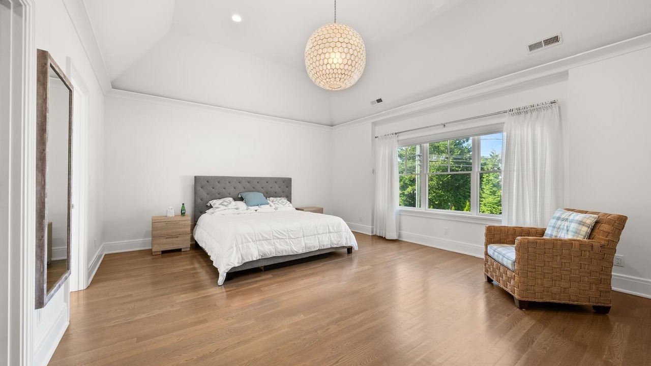 Photo of Bedroom in Westport