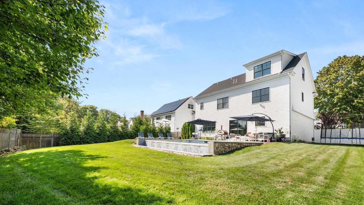 Photo of Outdoor in Westport