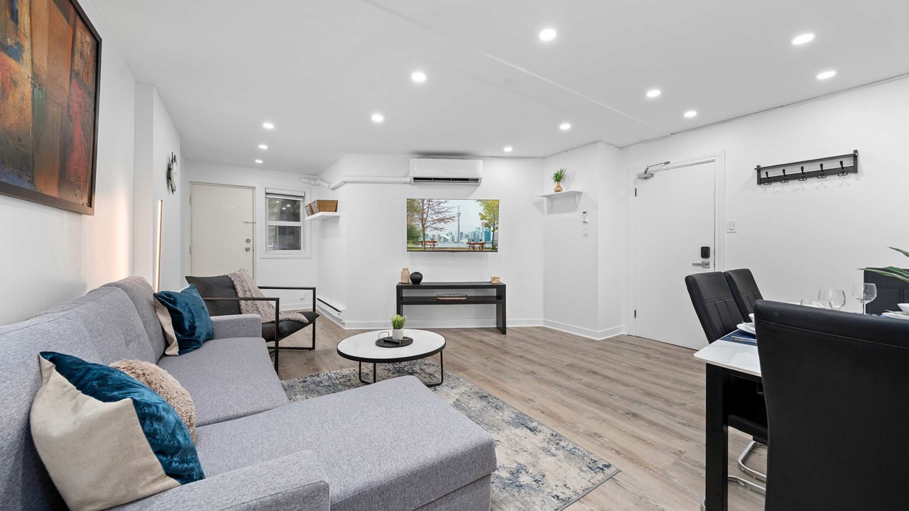 Photo of Bedroom in Dufferin Grove