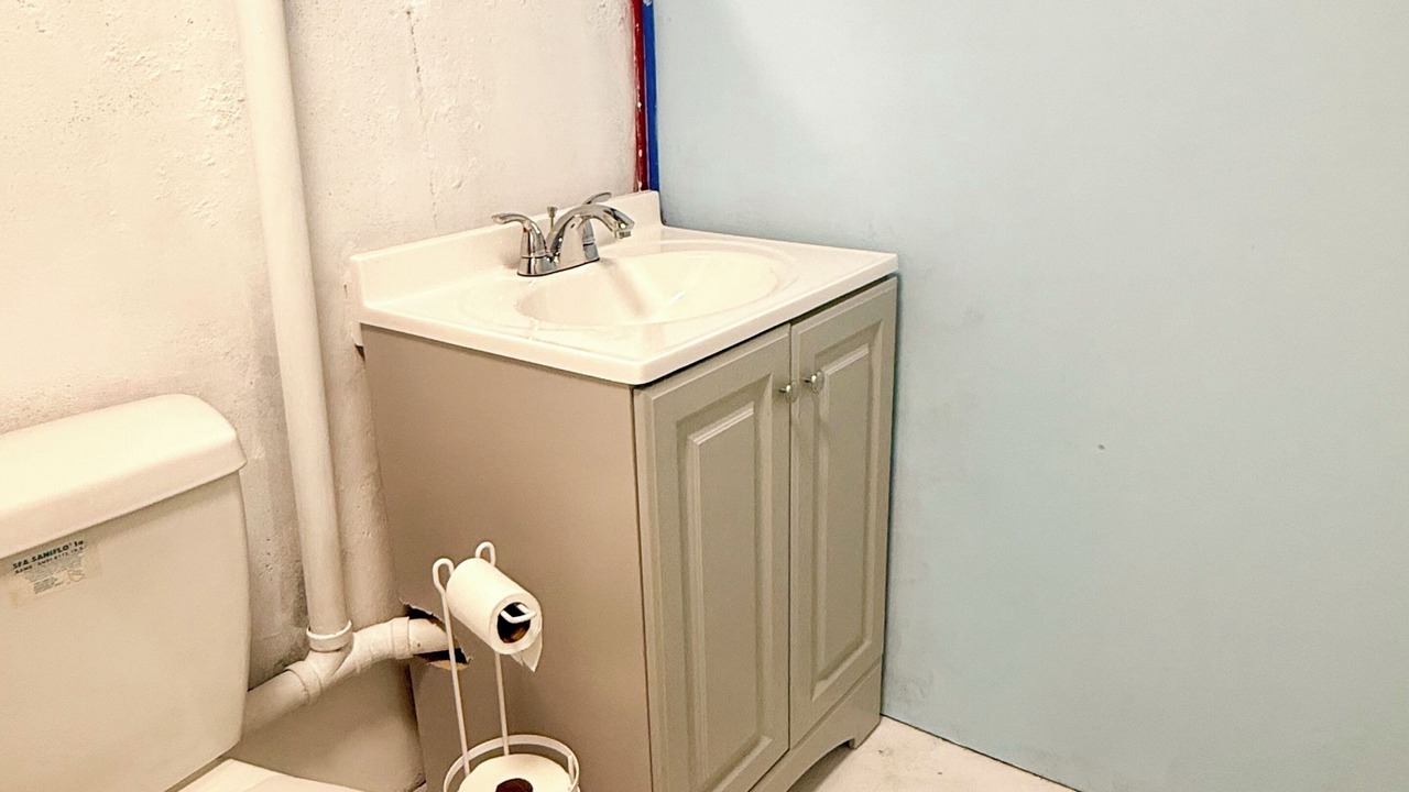 Photo of Bathroom in Truro