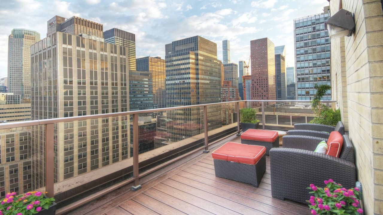 Photo of Patio Balcony in Midtown East