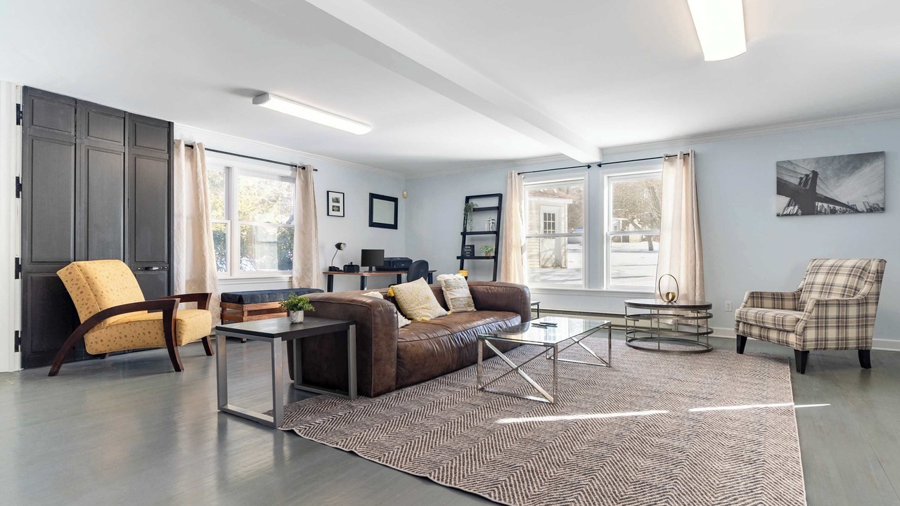 Photo of Livingroom in Easton