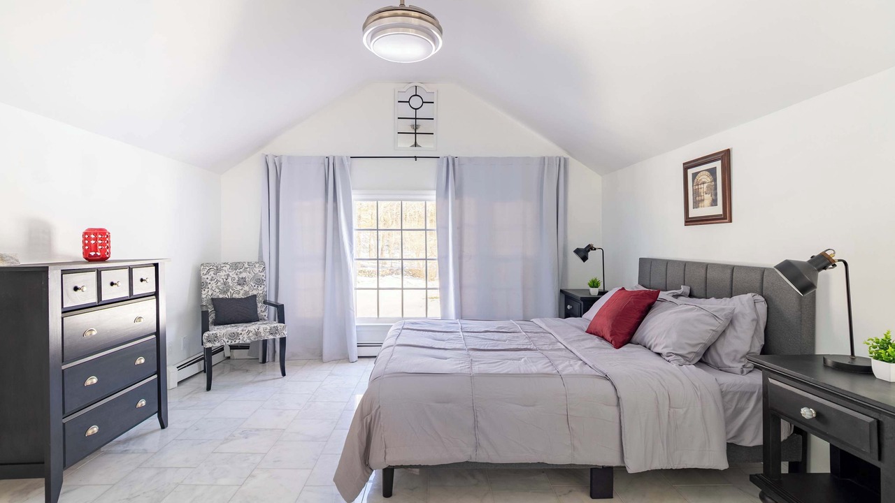 Photo of Bedroom in Easton