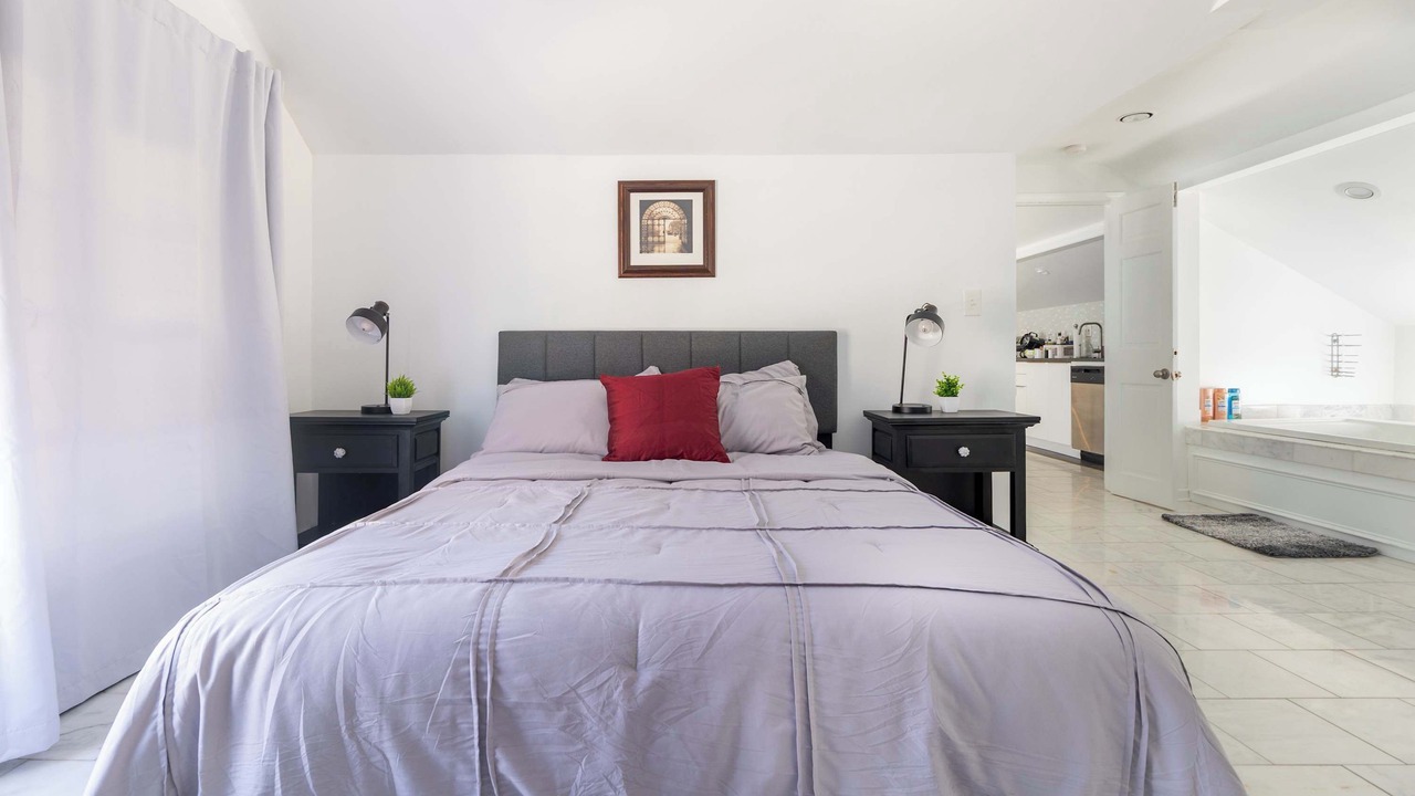 Photo of Bedroom in Easton