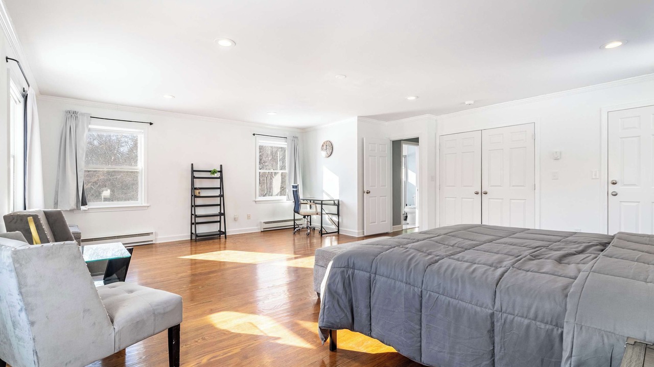 Photo of Bedroom in Easton
