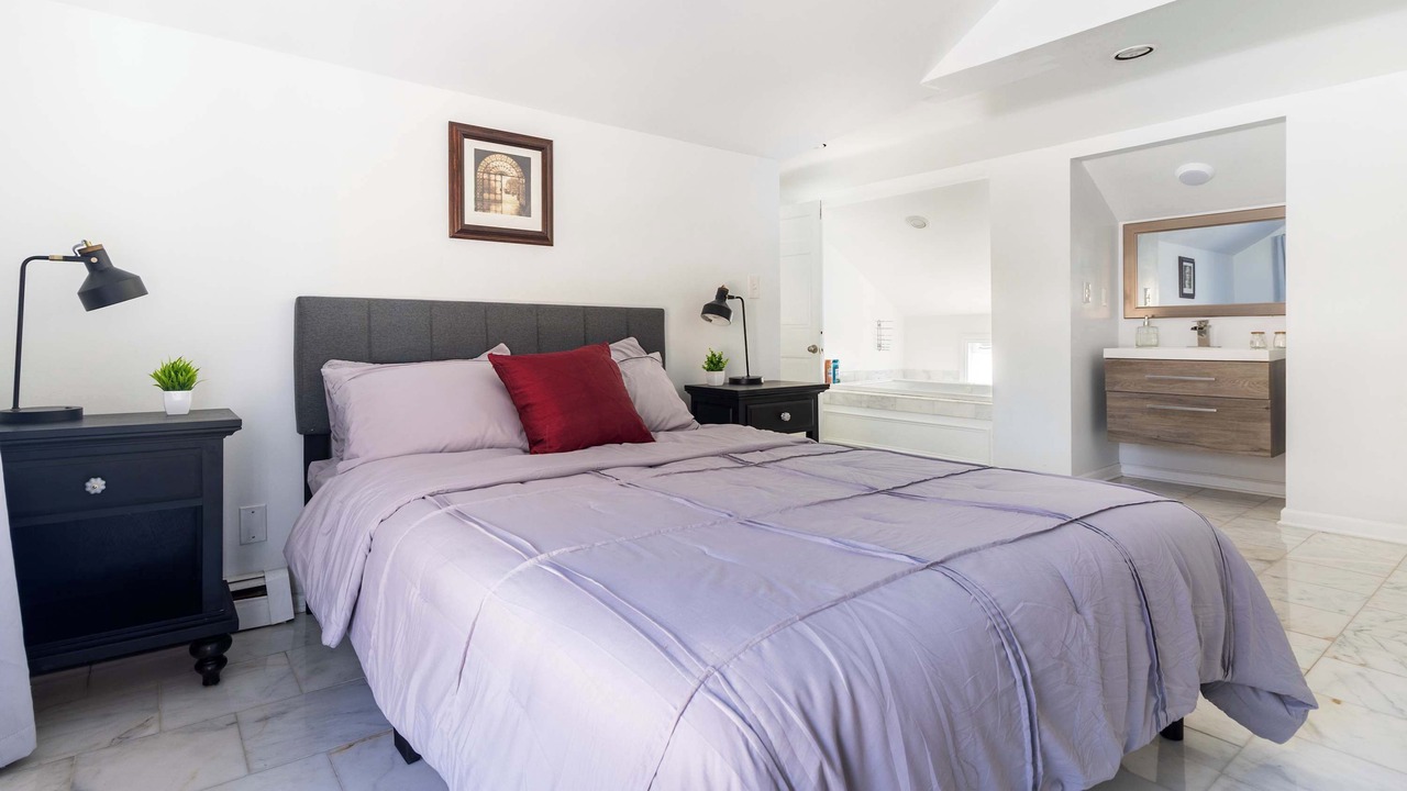 Photo of Bedroom in Easton