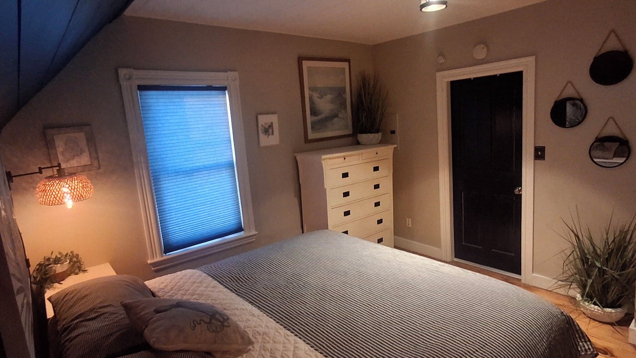 Photo of Bedroom in East Deering