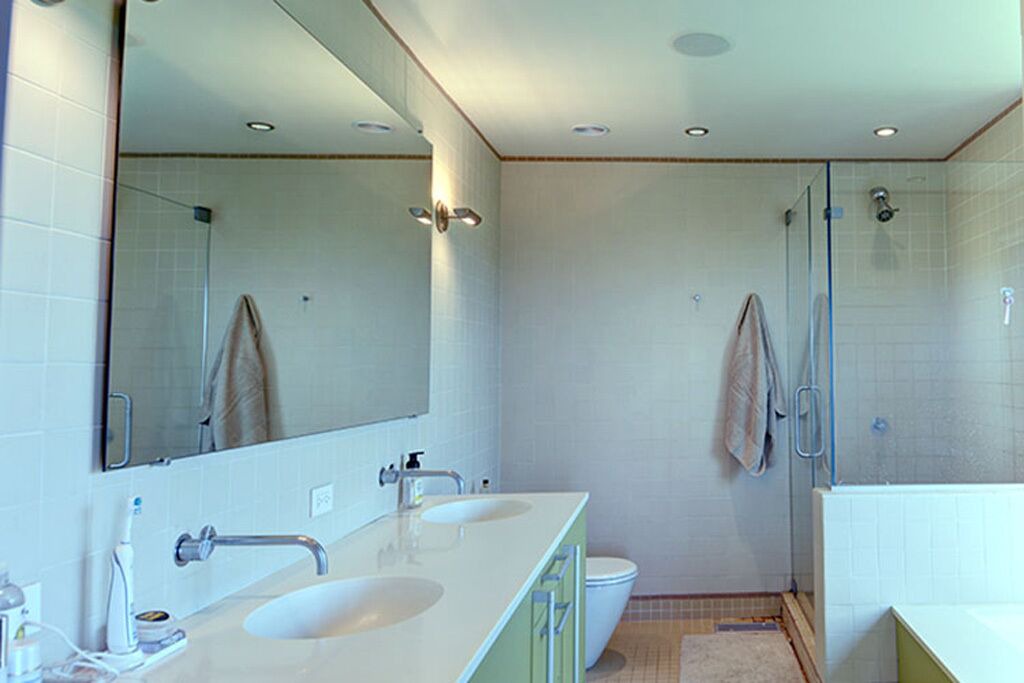 Photo of Bathroom in Aquinnah