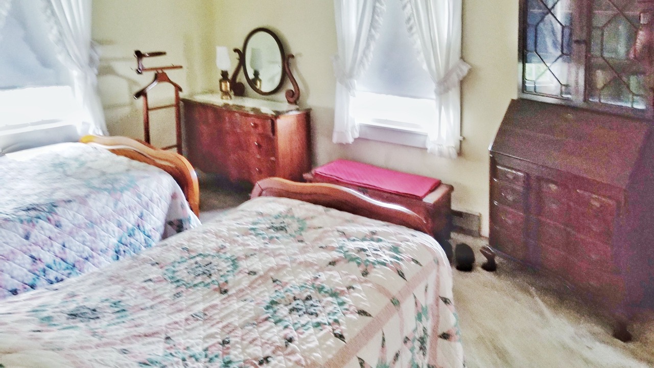 Photo of Bedroom in Hillsboro