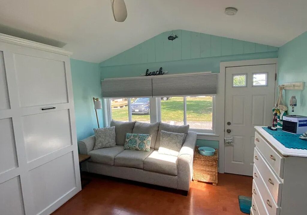 Photo of Livingroom in York Beach