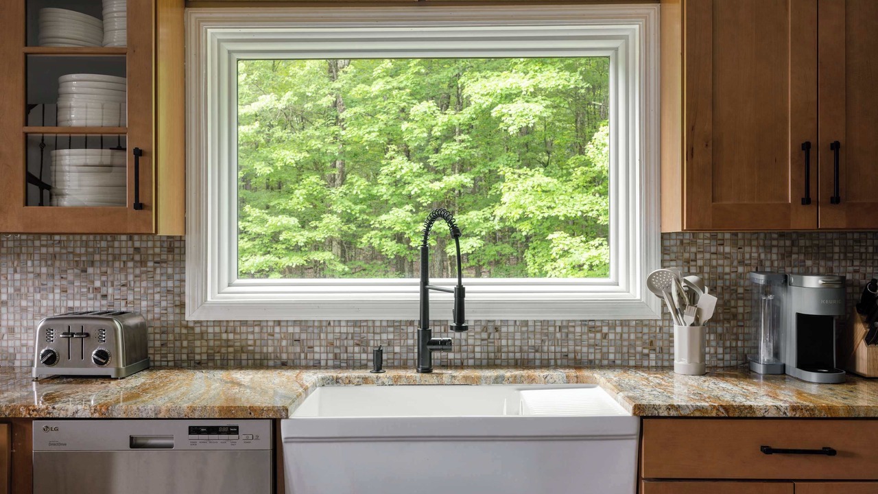 Photo of Kitchen in Swan Lake