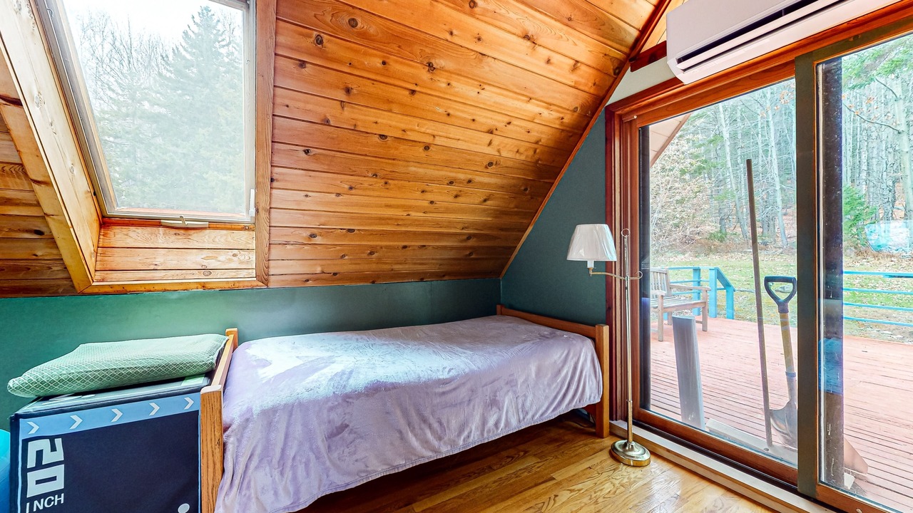 Photo of Bedroom in Pittsfield