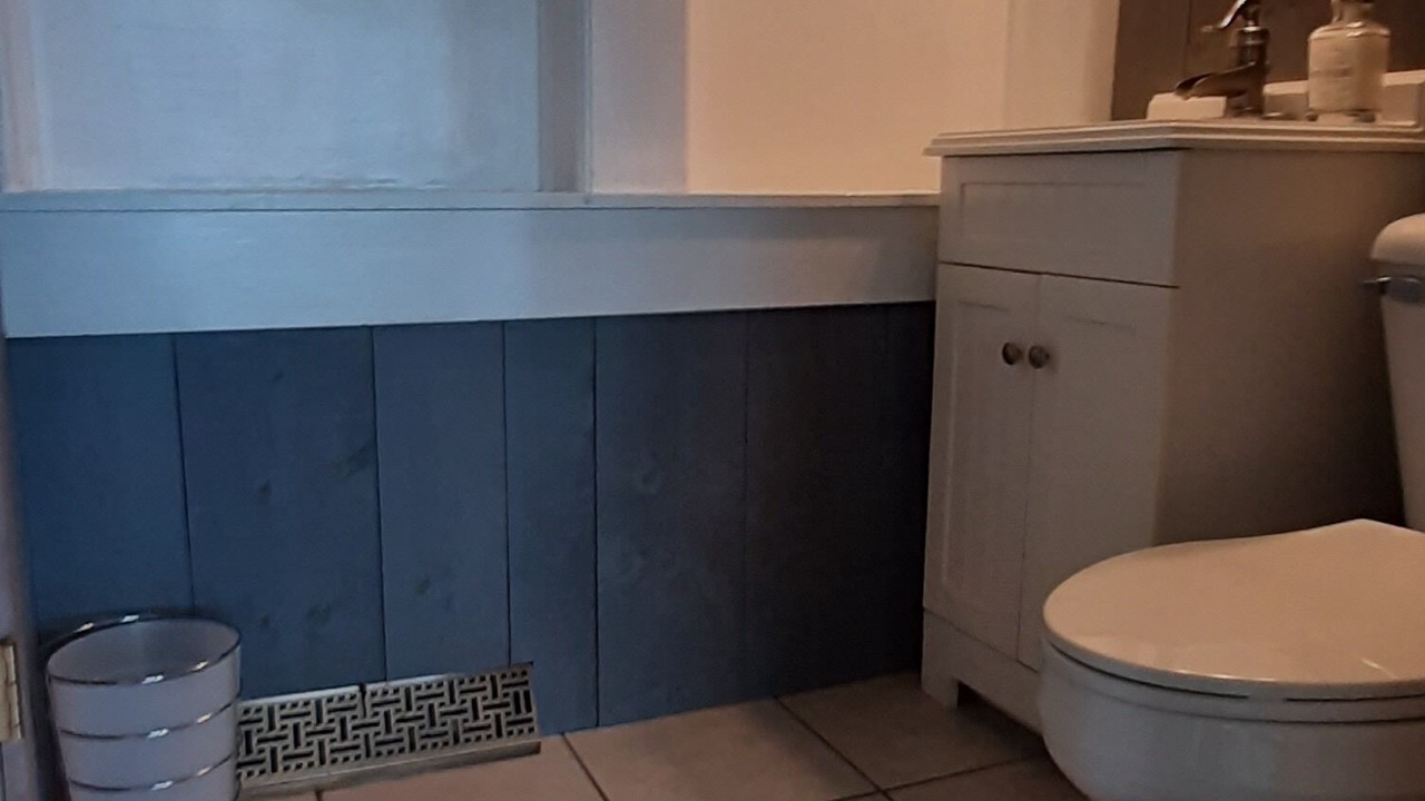 Photo of Bathroom in Mentor-on-the-Lake