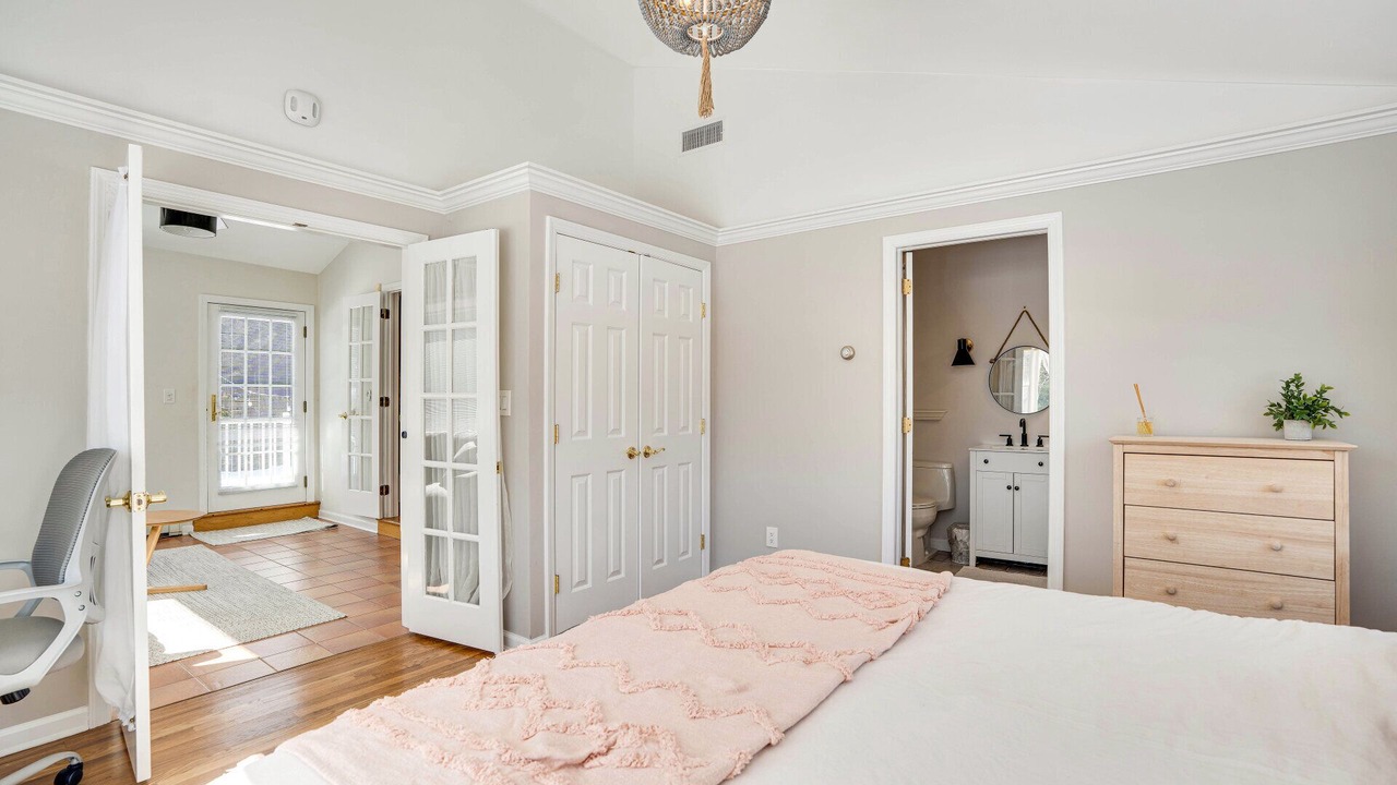 Photo of Bedroom in Hampton Bays