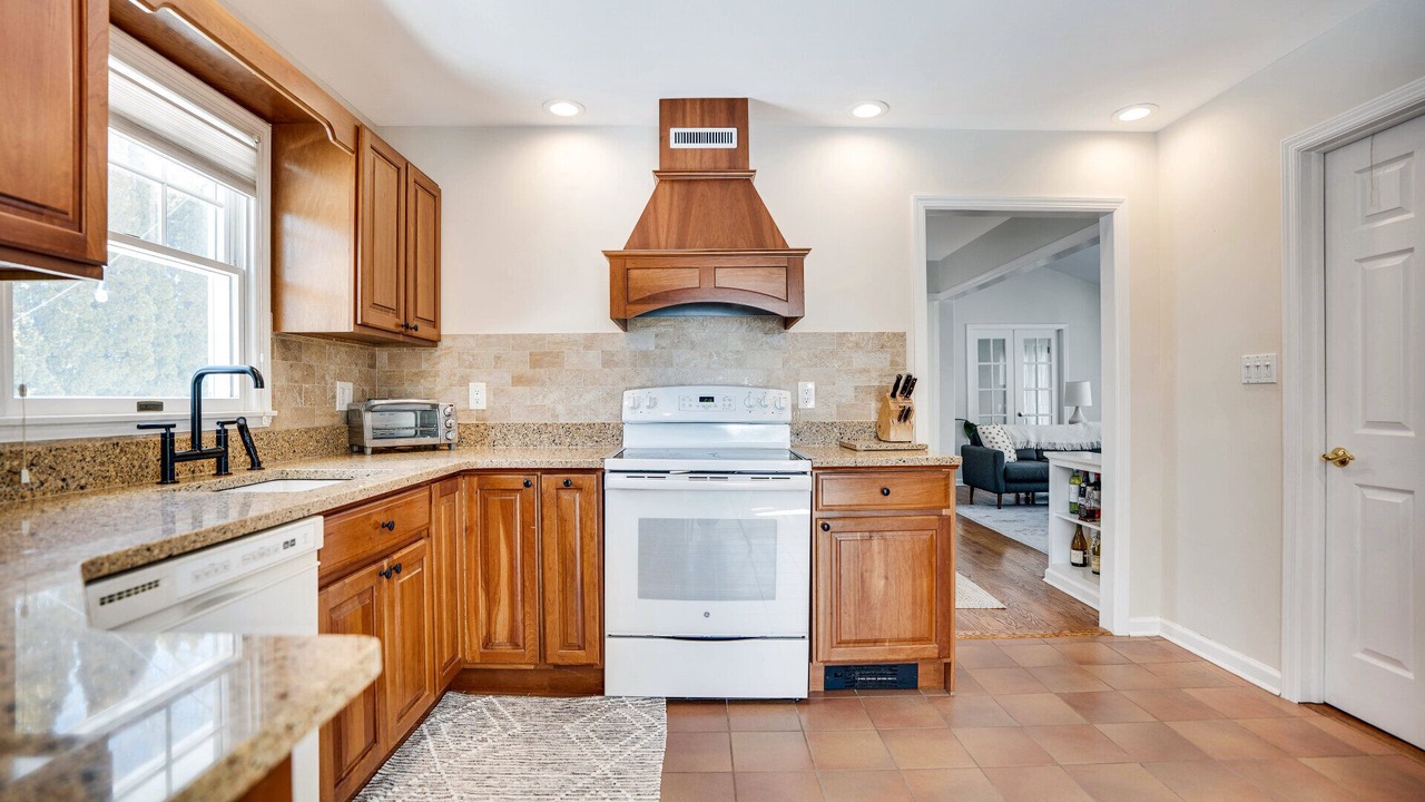 Photo of Kitchen in Hampton Bays