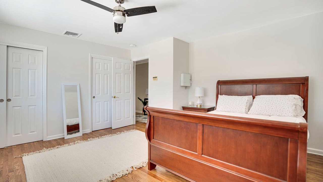 Photo of Bedroom in Hampton Bays