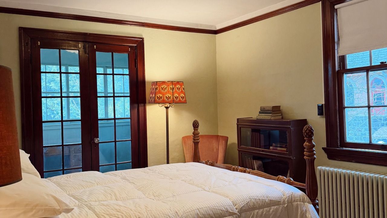 Photo of Bedroom in Hillcrest