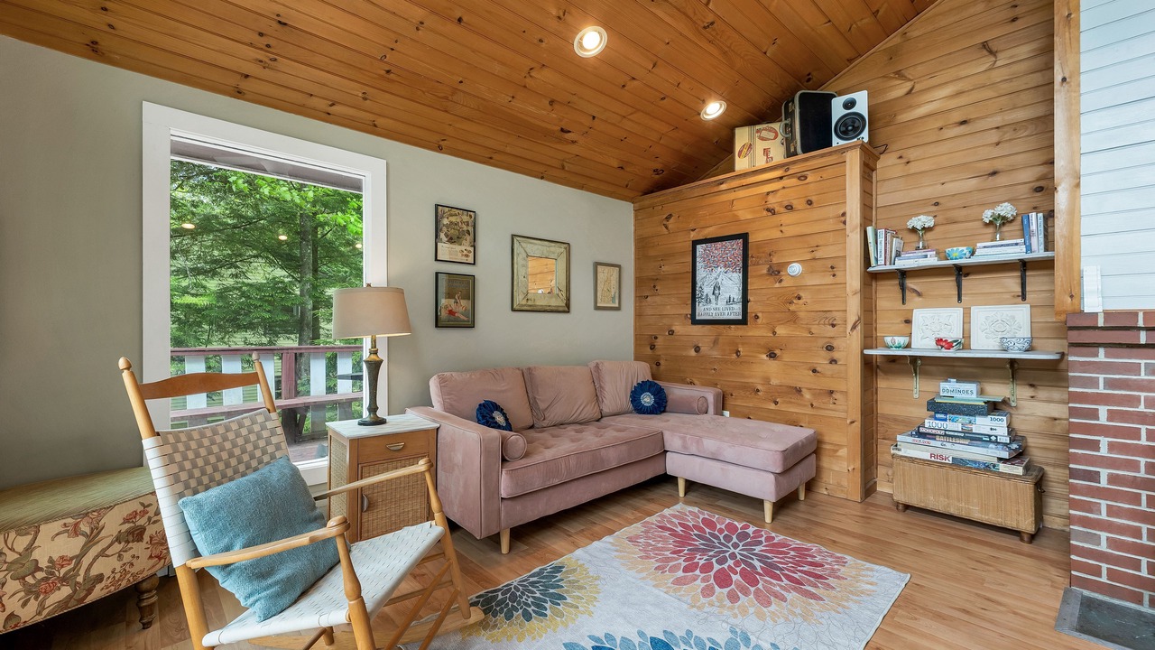 Photo of Livingroom in Barnstead