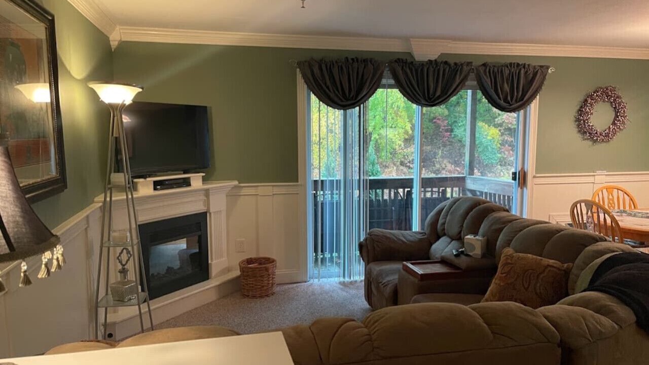 Photo of Livingroom in Gilford