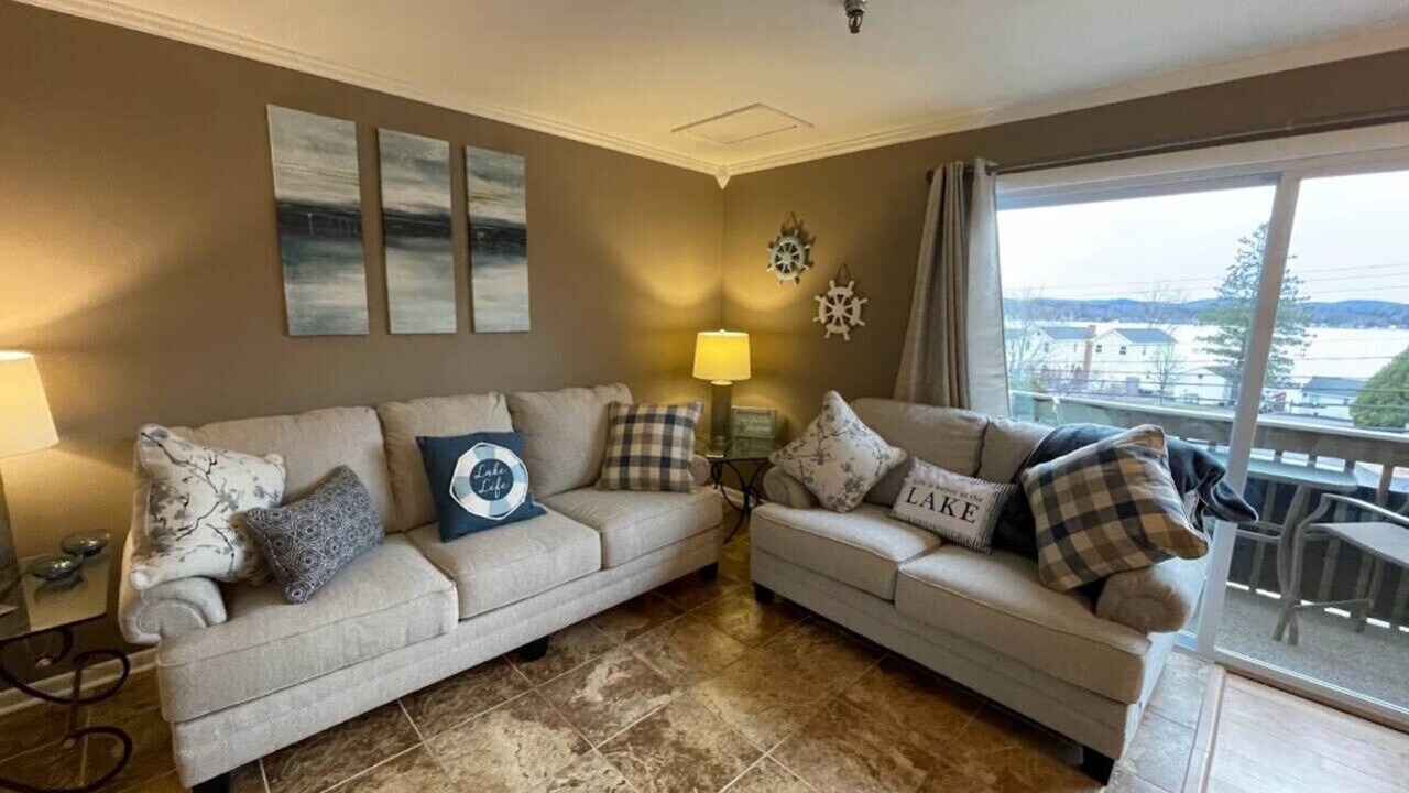 Photo of Livingroom in Gilford
