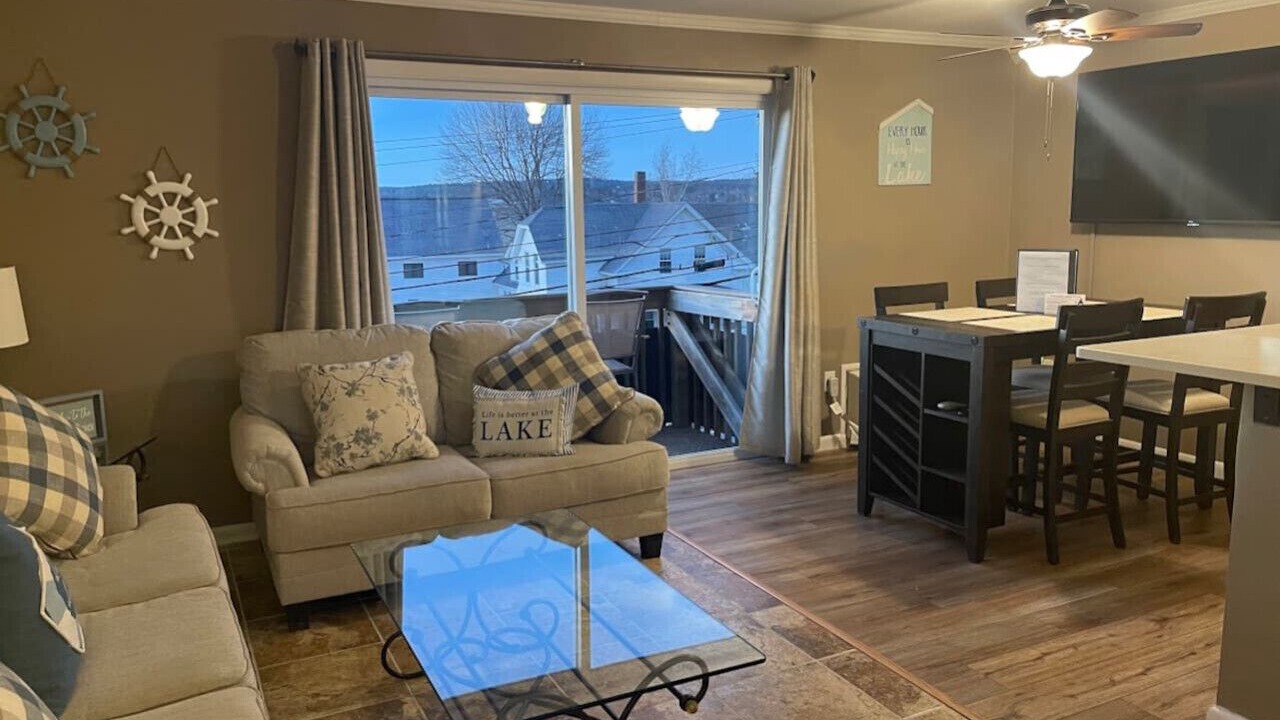 Photo of Livingroom in Gilford