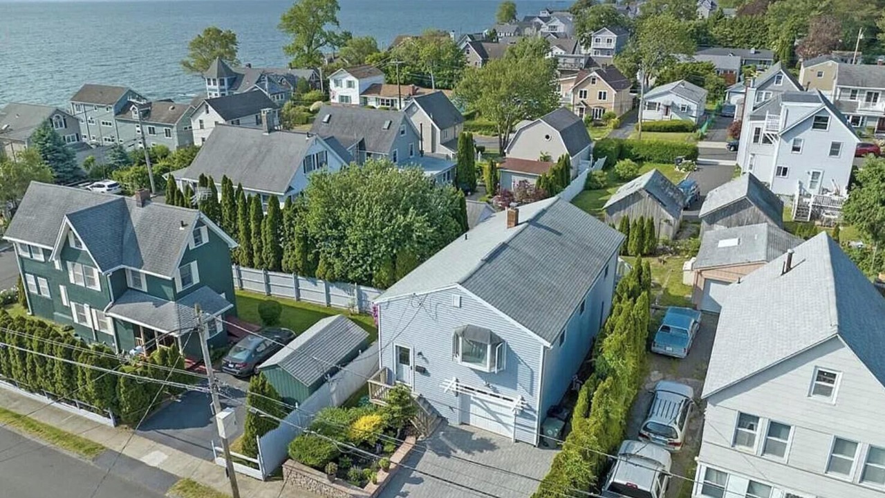Photo of Outdoor in Milford