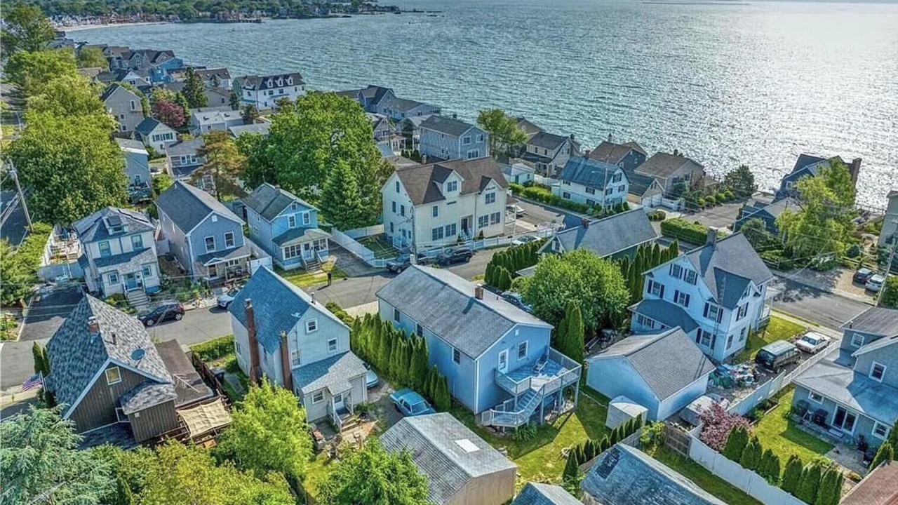 Photo of Outdoor in Milford