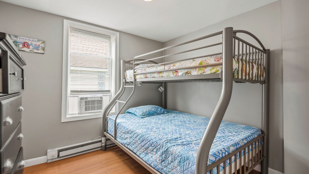 Photo of Bedroom in Hampton