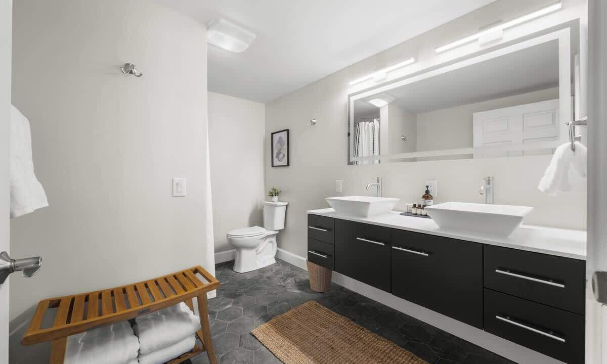 Photo of Bathroom in Town of Jerusalem