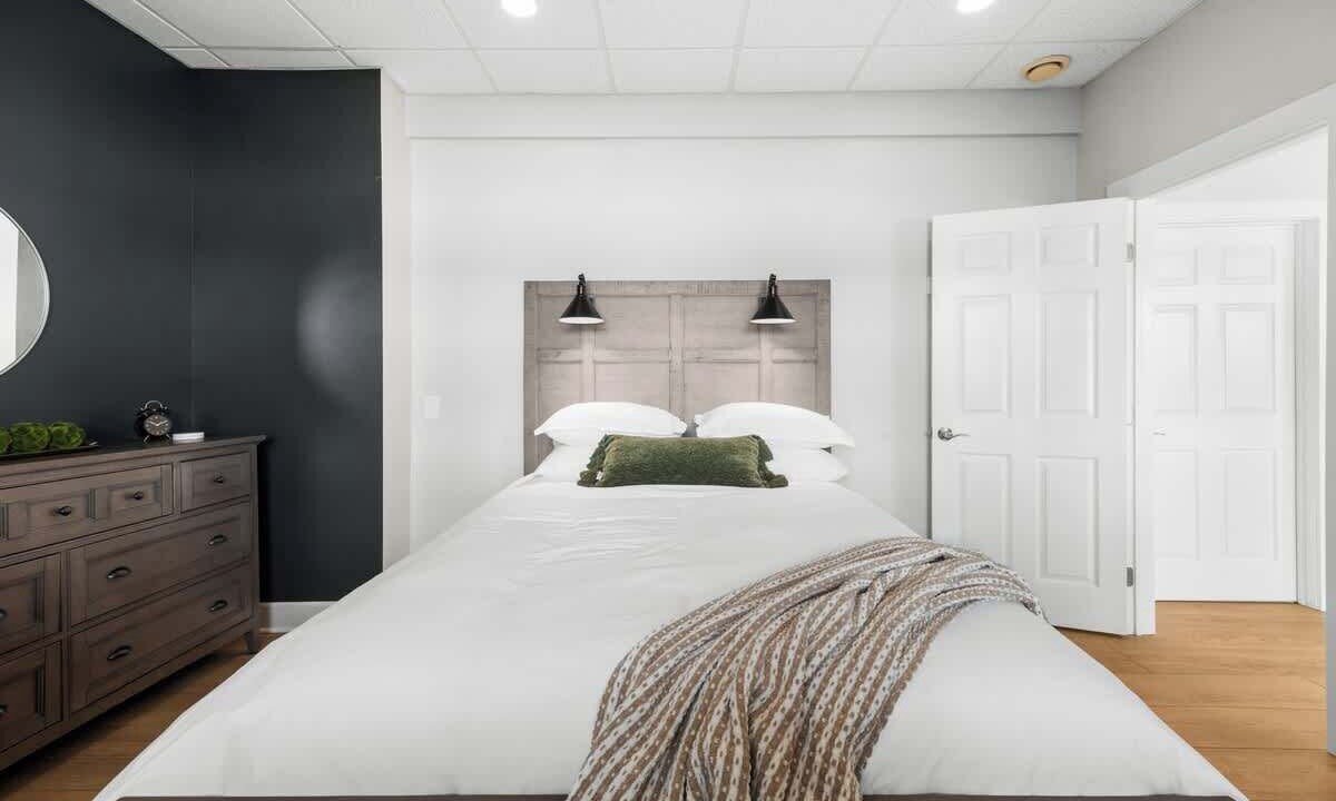 Photo of Bedroom in Town of Jerusalem
