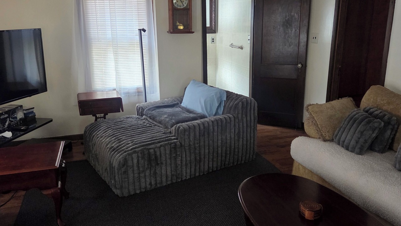 Photo of Livingroom in Schenevus